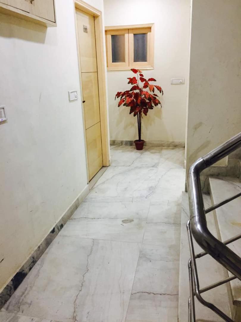 Cottage Lord Krishna Walking Distance From New Delhi Railway Station 외부 사진